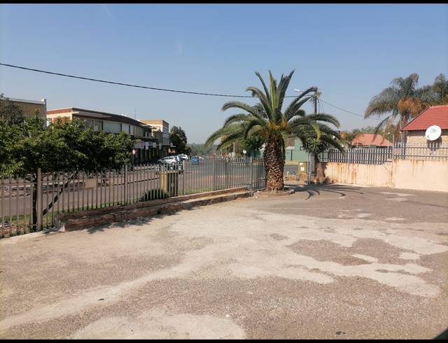 2,206M² APARTMENT BLOCK FOR SALE IN BIRCHLEIGH